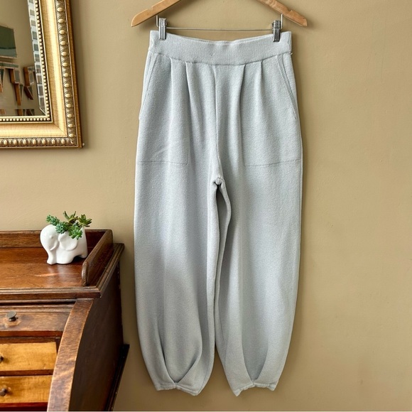 Free People FP Beach Freya Knit Tapered Balloon Pants Dove Gray Grey Size M - Picture 4 of 11